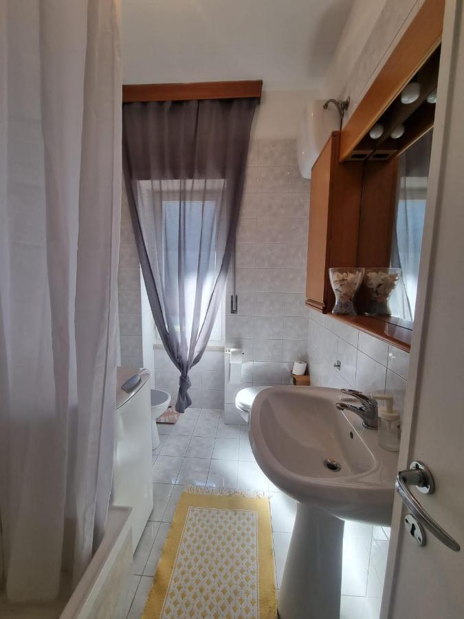 Ultimo Piano Con Parcheggio Apartment Триест Екстериор снимка