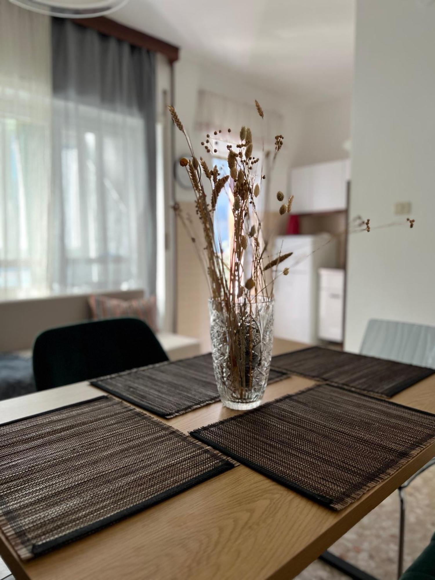 Ultimo Piano Con Parcheggio Apartment Триест Екстериор снимка